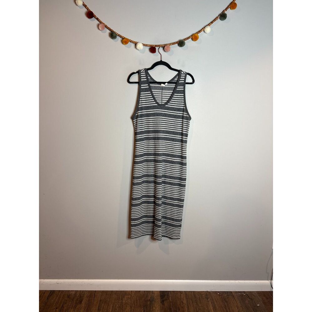 Gap grey and white ribbed striped midi dress